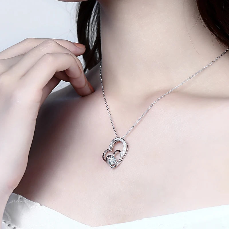 Intimate Silver Love Heart Moissanite Pendant | IL0000