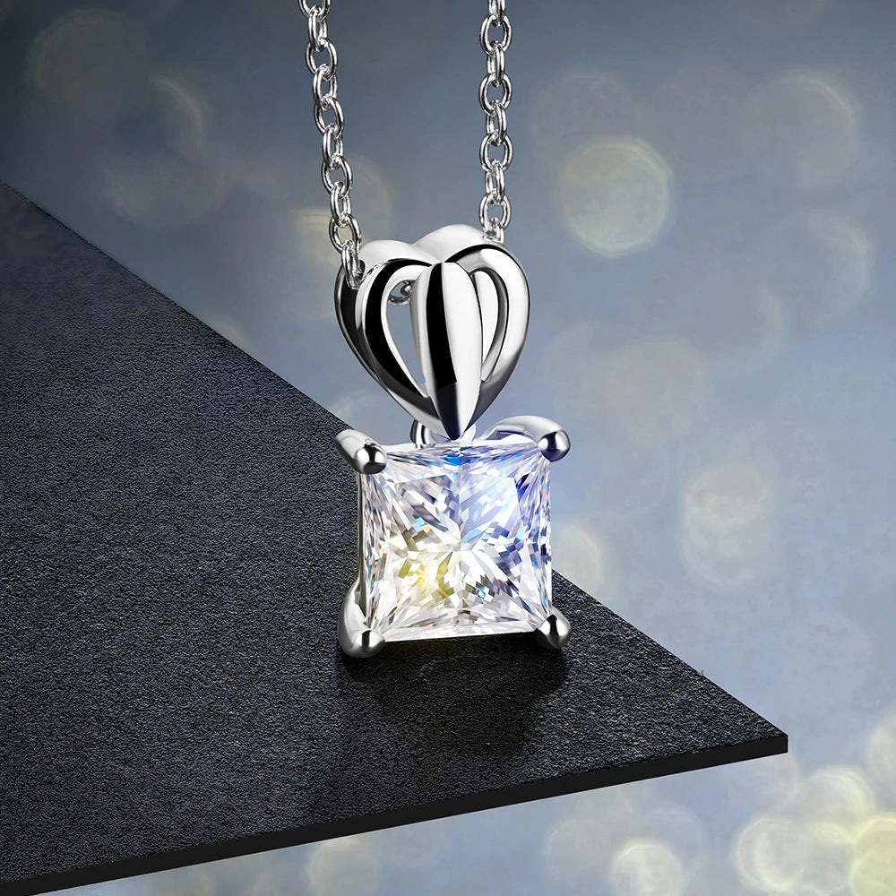 Princess Square Cut Moissanite Pendant Necklace | IL0000