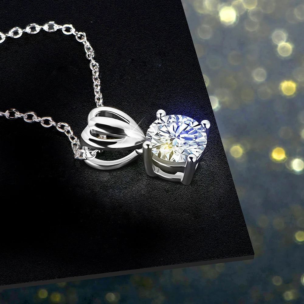 Versatile Brilliant Cut Moissanite Pendant Necklace | IL0000