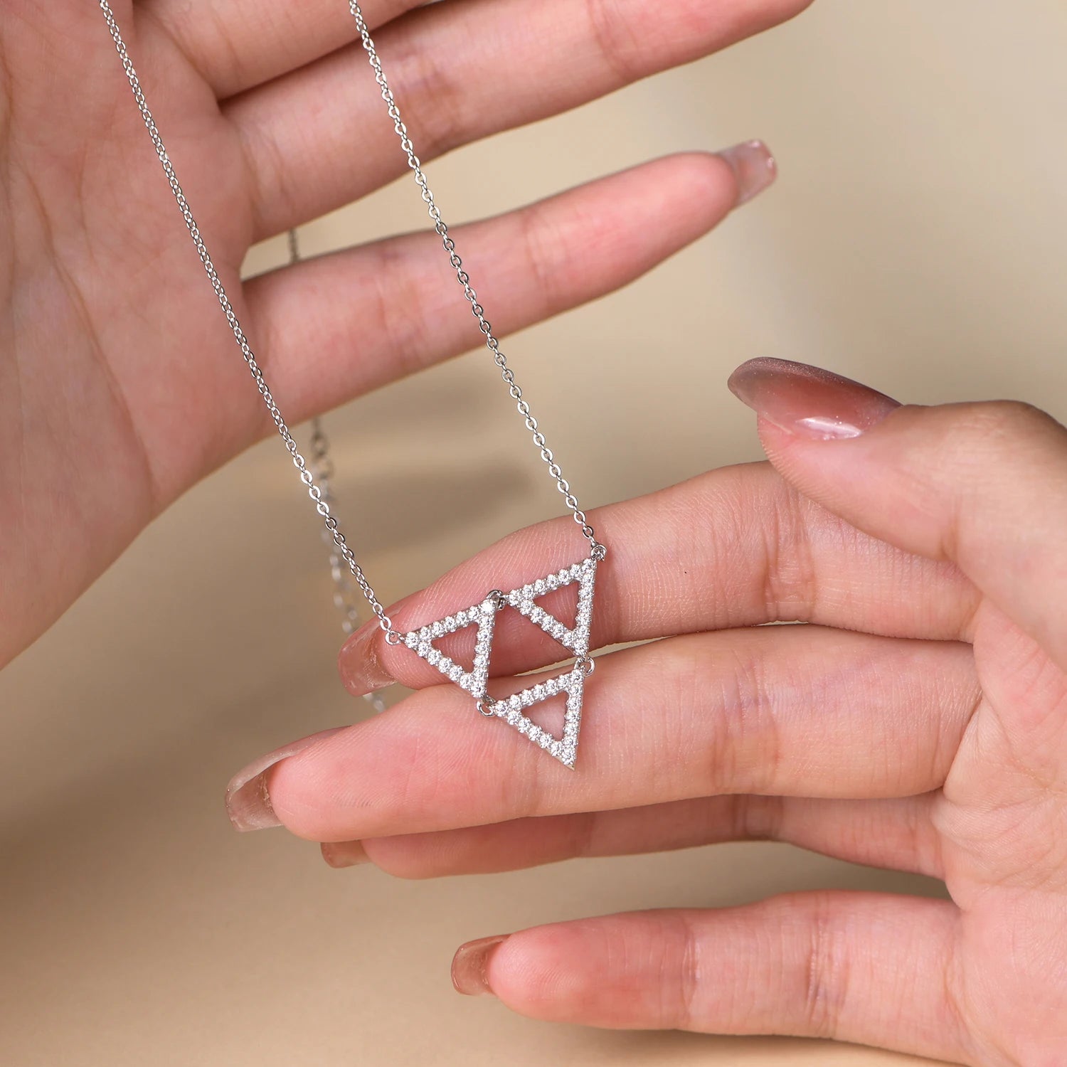 Minimalist Fractal Moissanite Necklace Pendant | IL0000