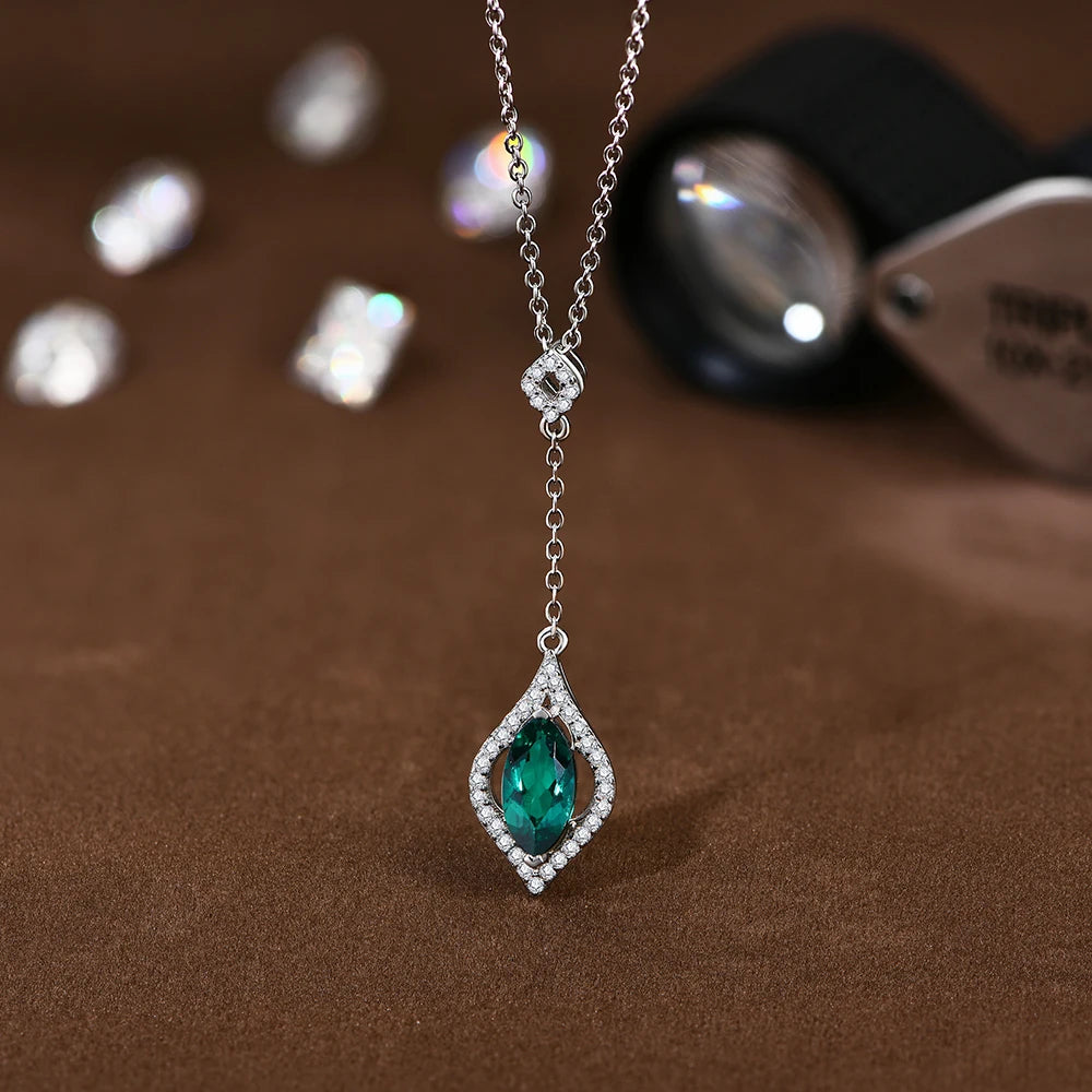 Marquie Cut Emerald Pendant | IL0000