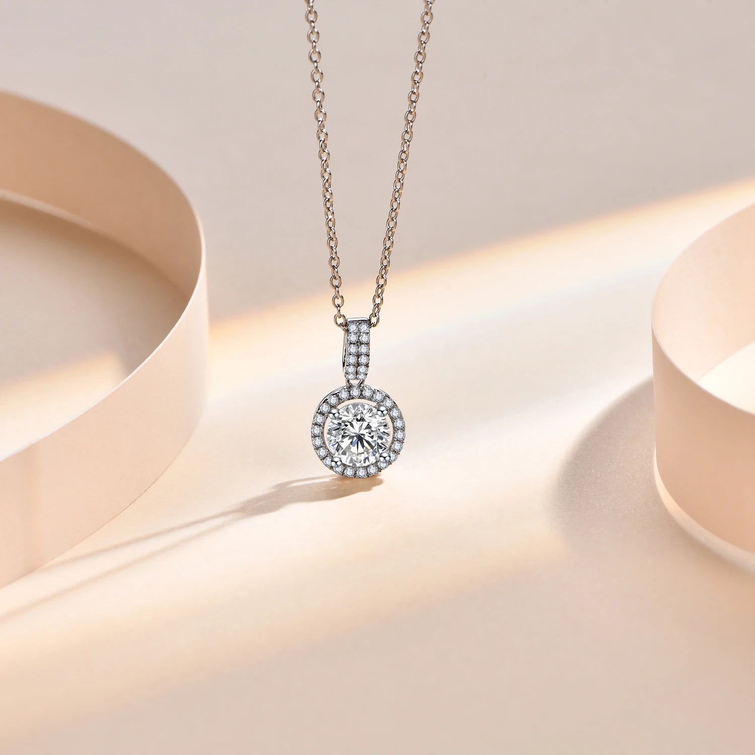 Iluxera 1.0Ct Moissanite Pendant Necklace | IL0000