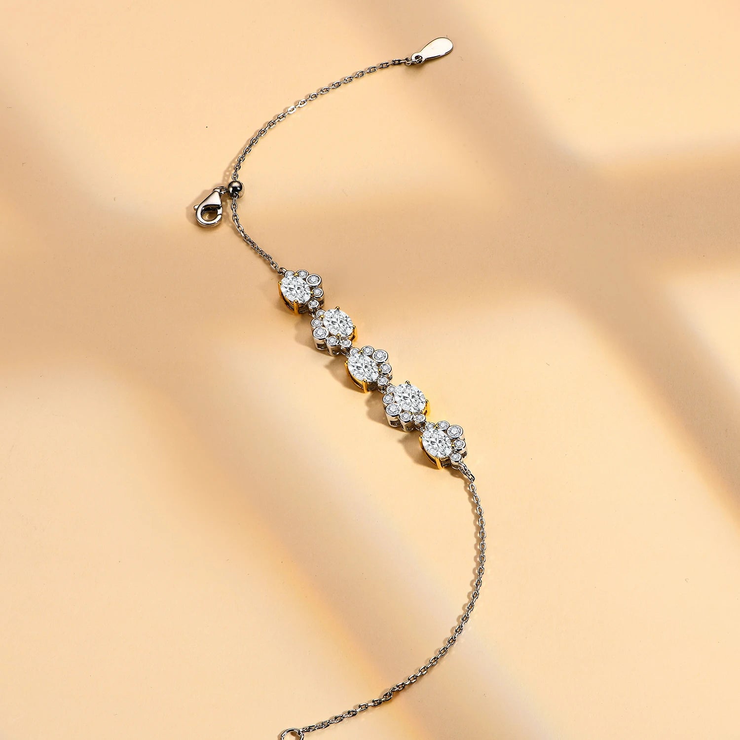 Oval Cut Moissanite Bracelet | IL0000