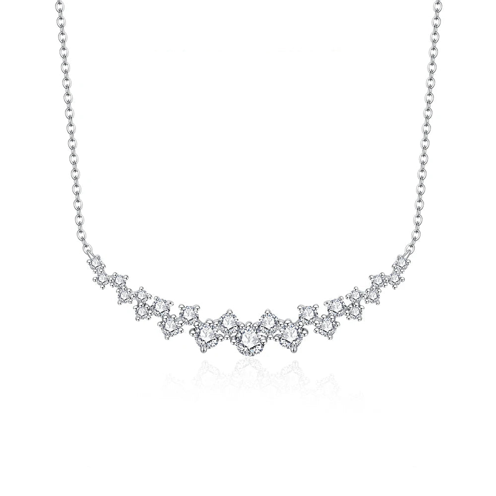 Luxurious Moissanite Star Pendant Necklace | IL0000