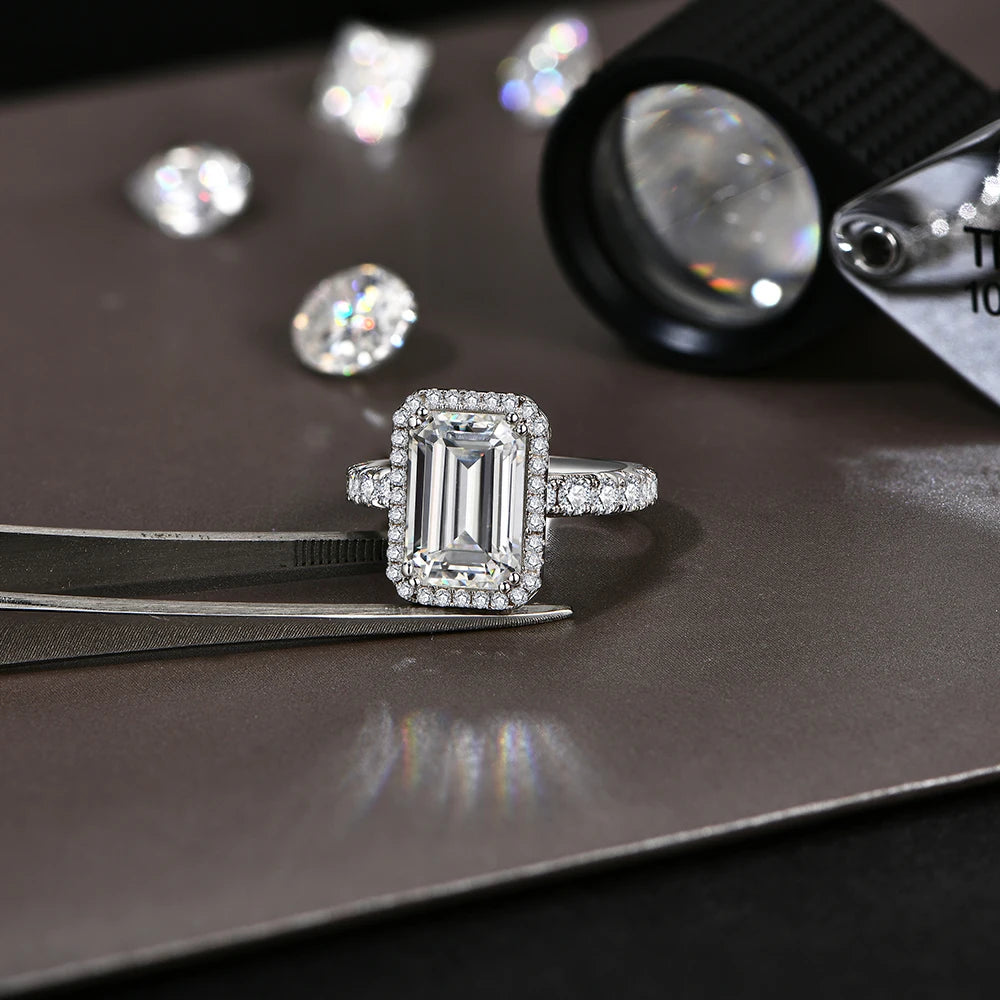 4.6CT Emerald Cut Moissanite Ring | IL0000