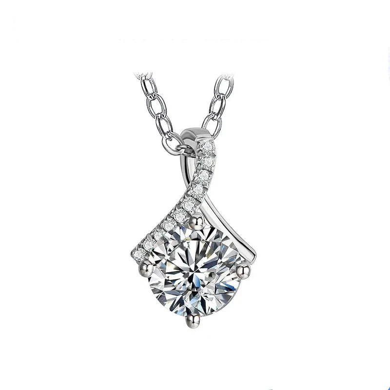 Sophisticated Moissanite Pendant Necklace | IL0000