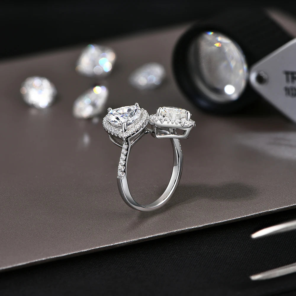 Two Love Heart Cut Moissanite Ring | IL0000