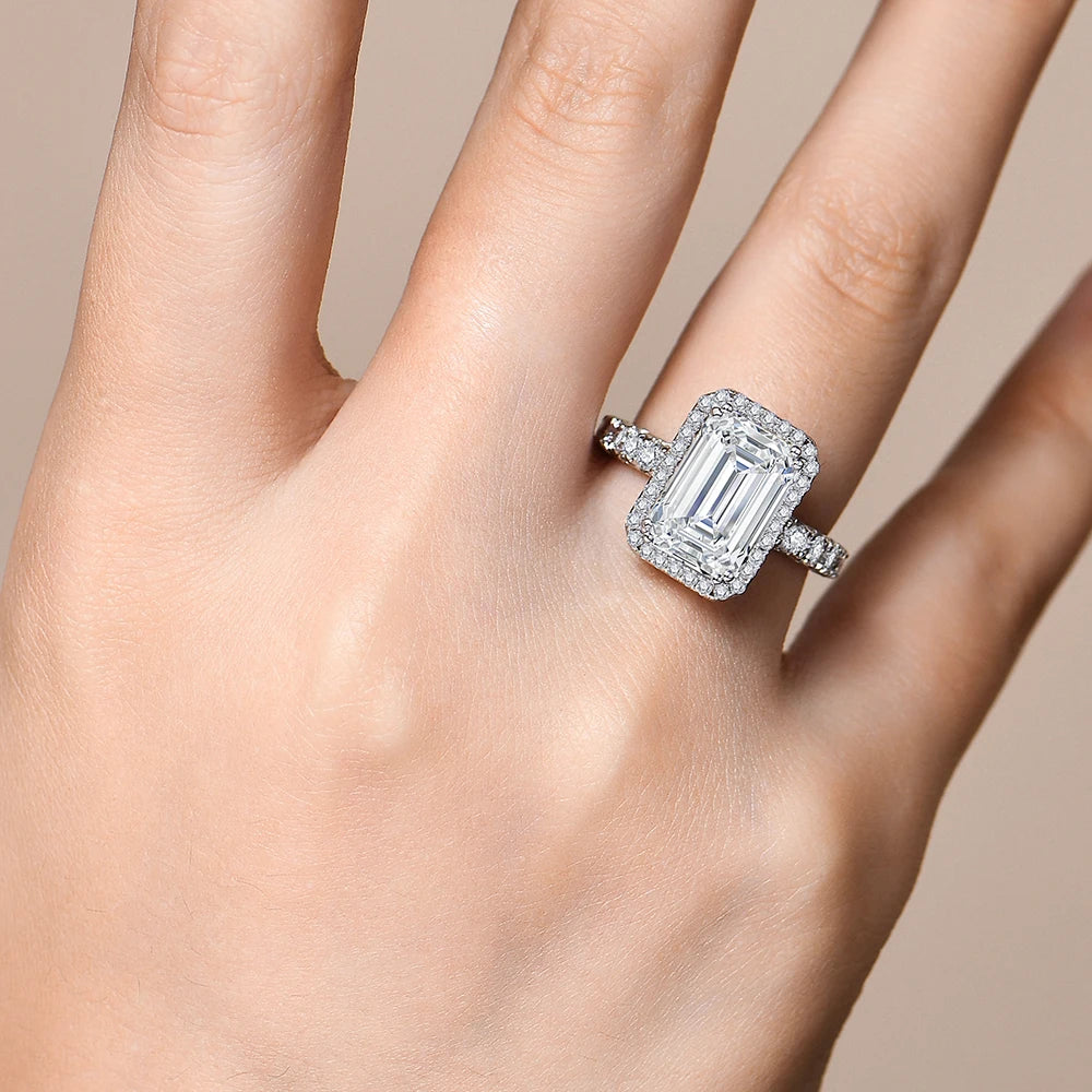 4.6CT Emerald Cut Moissanite Ring | IL0000