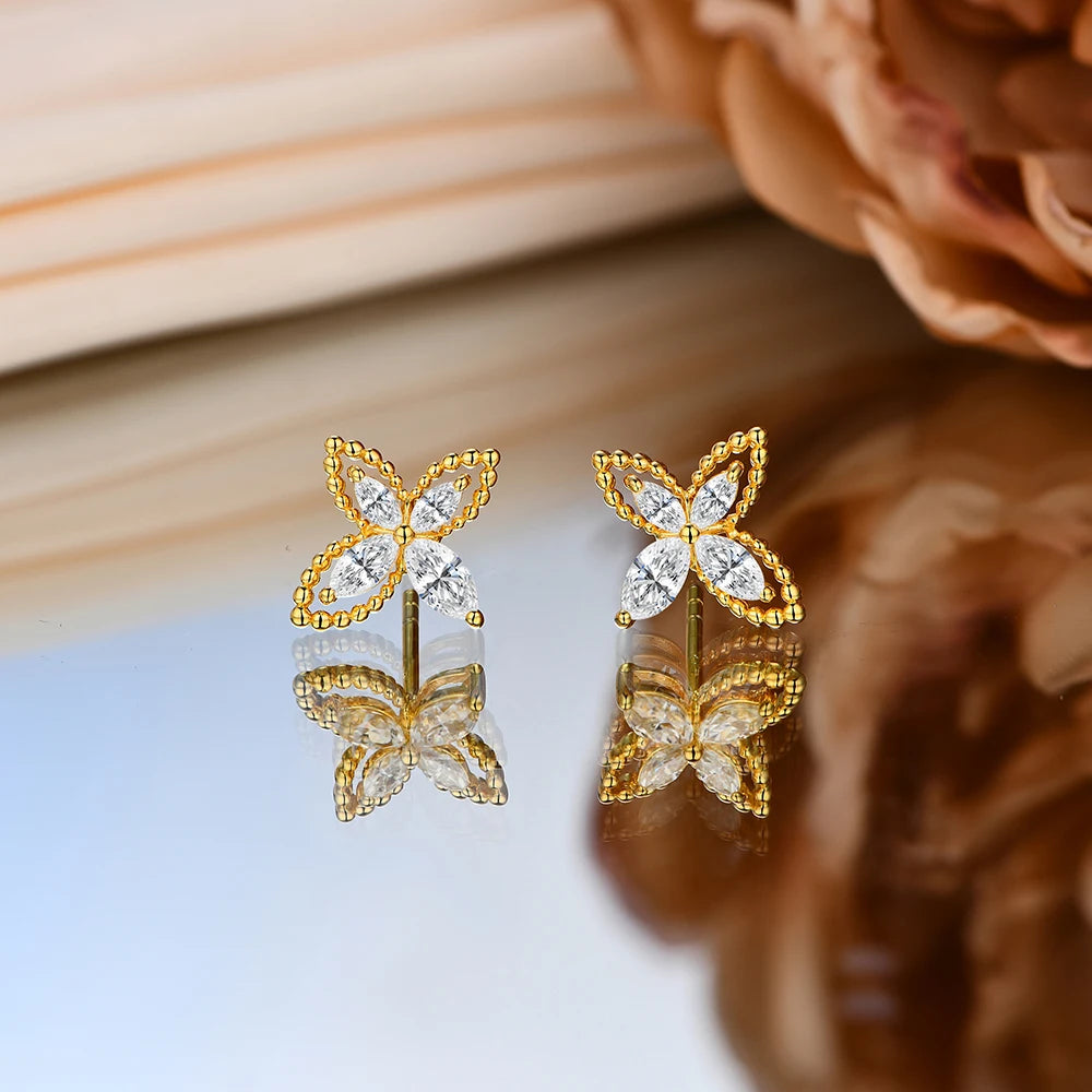 Eternal Brilliance Moissanite Studs | IL0000