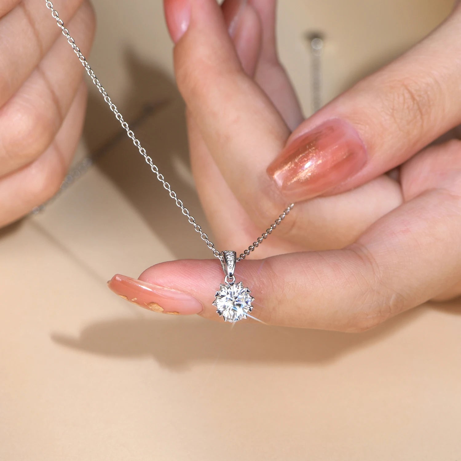 Moissanite Crown Pendant Necklace | IL0000