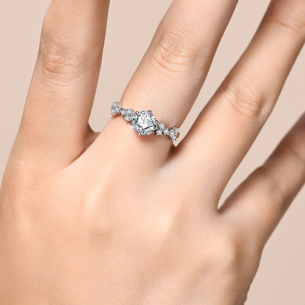 Commitment - Moissanite Gold Ring | IL0000