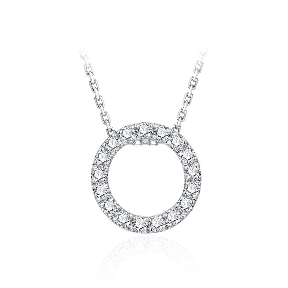 Circle Studded Moissanite Pendant | IL0000