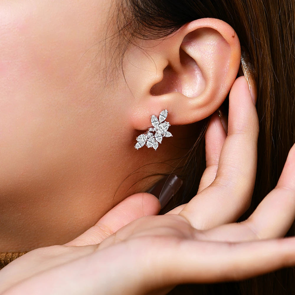 Asymmetric Moissanite Stud Earrings | IL0000